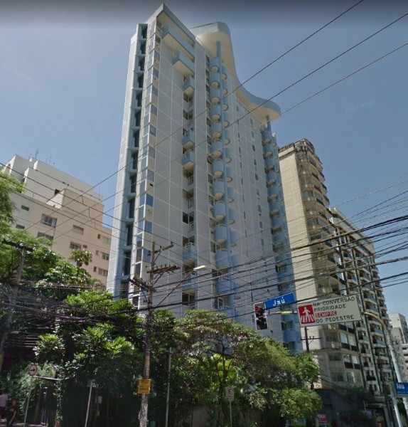  IMÓVEL DE MATRÍCULA 60.141, DO 13º CARTÓRIO DEREGISTRO DE IMÓVEIS DE SÃO PAULO. CONTRIBUINTE Nº010.086.0563-8. DESCRIÇÃO: apartamento n. 136, localizado no13o. andar, do Edifício 